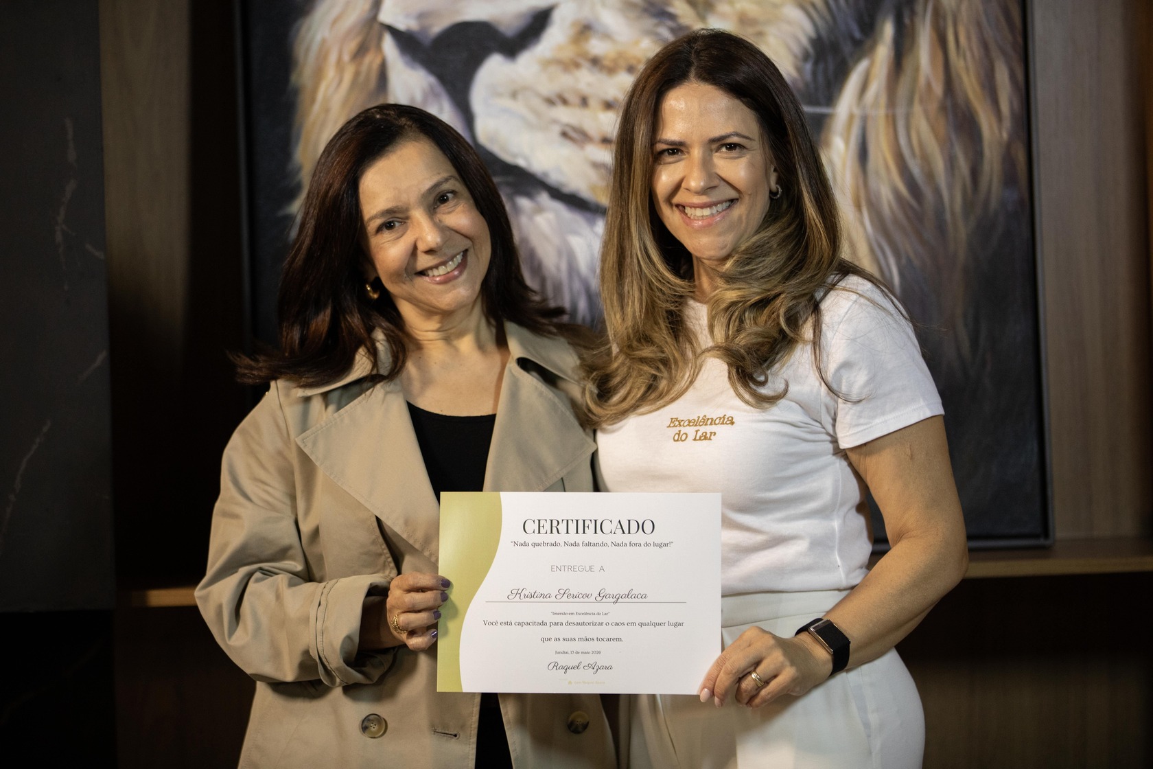 Aluna com certificado Excelência do Lar