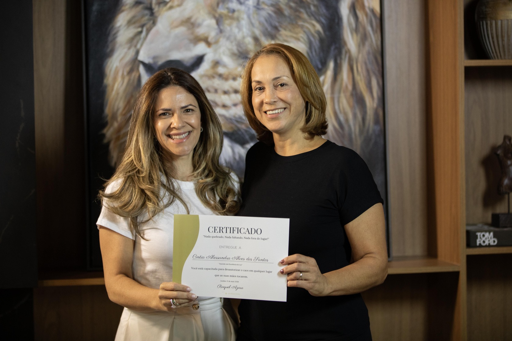 Aluna com certificado Excelência do Lar